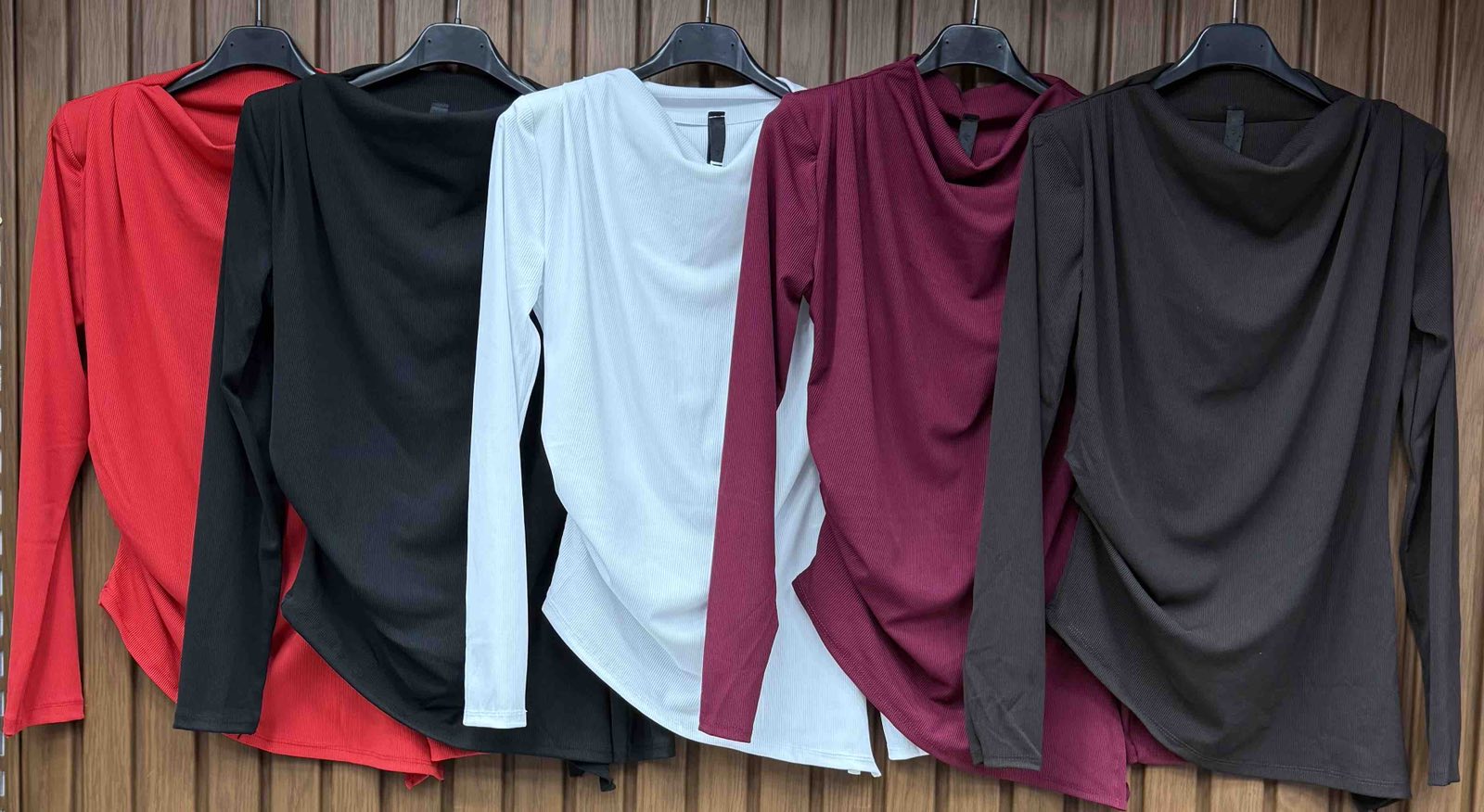 Bluzki  Damskie  WŁOSKA  , Size uni, paczka 6szt ,mix kolor