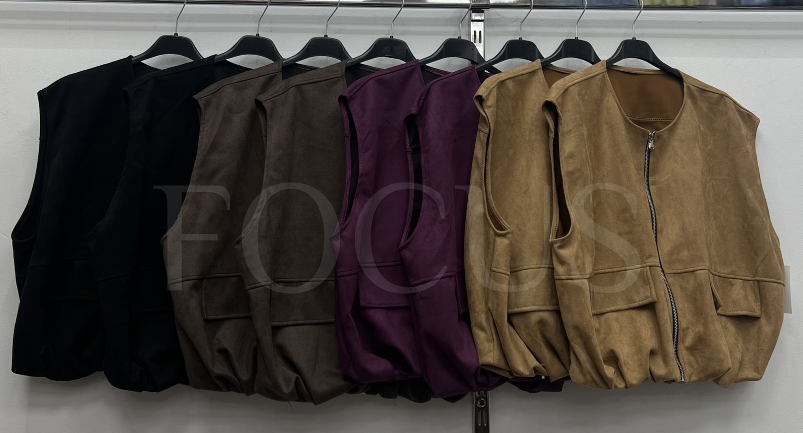 Kamizelki Damskie Włoskie , Size uni, paczka 6szt ,mix kolor