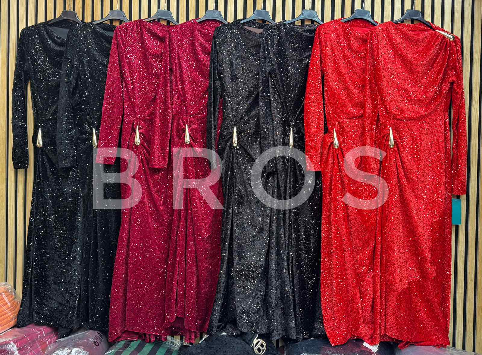 Sukienki Damskie wloskie, Size uni, paczka 6szt ,mix kolor