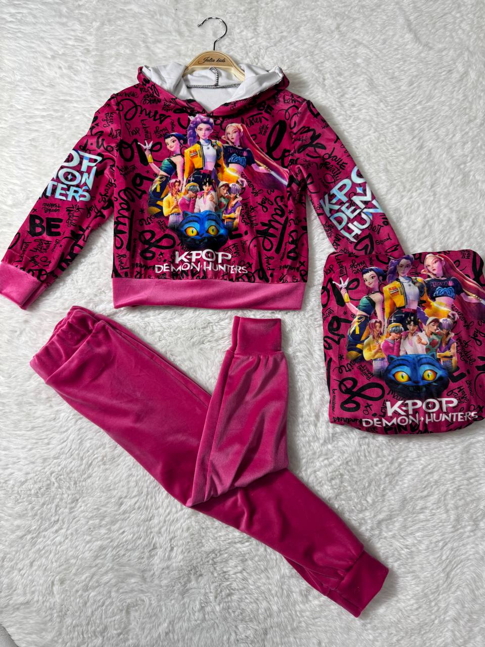 Komplety DZIECIĘCA tureckie,size 4-14 lat,paczka 6szt ,1kolor