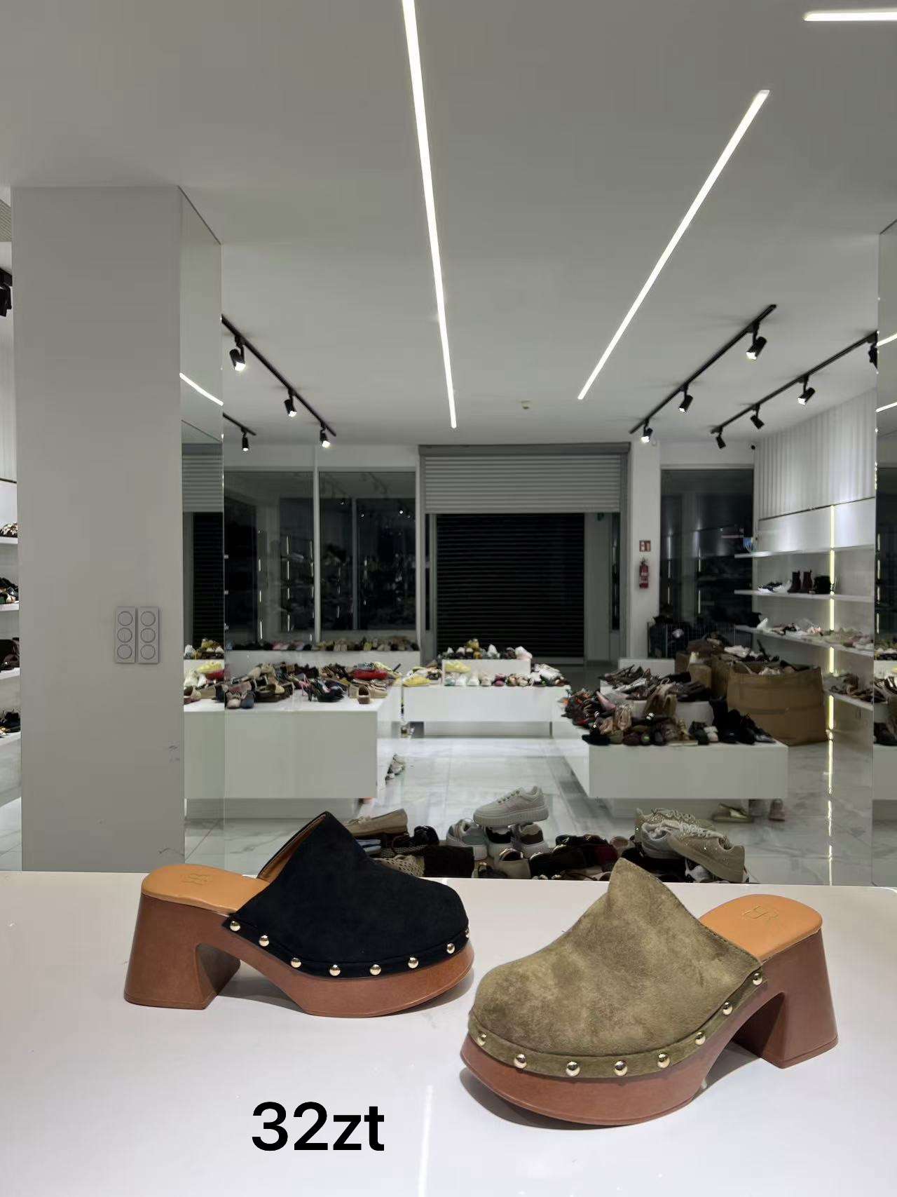 Klapki na Koturnie Damskie (36-41, 12par)