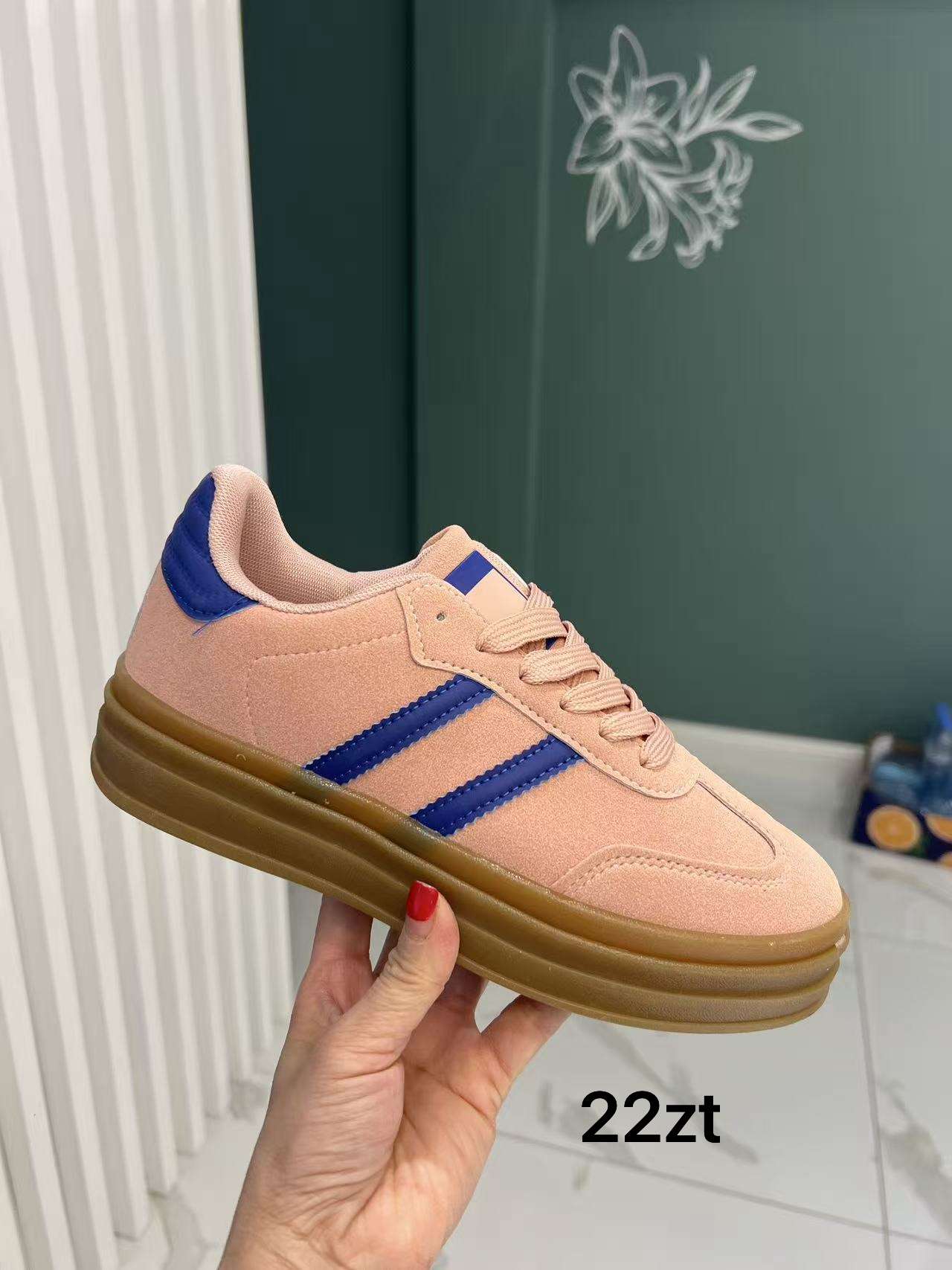 Buty Sportowe DAMSKIE (36-41, 12par)