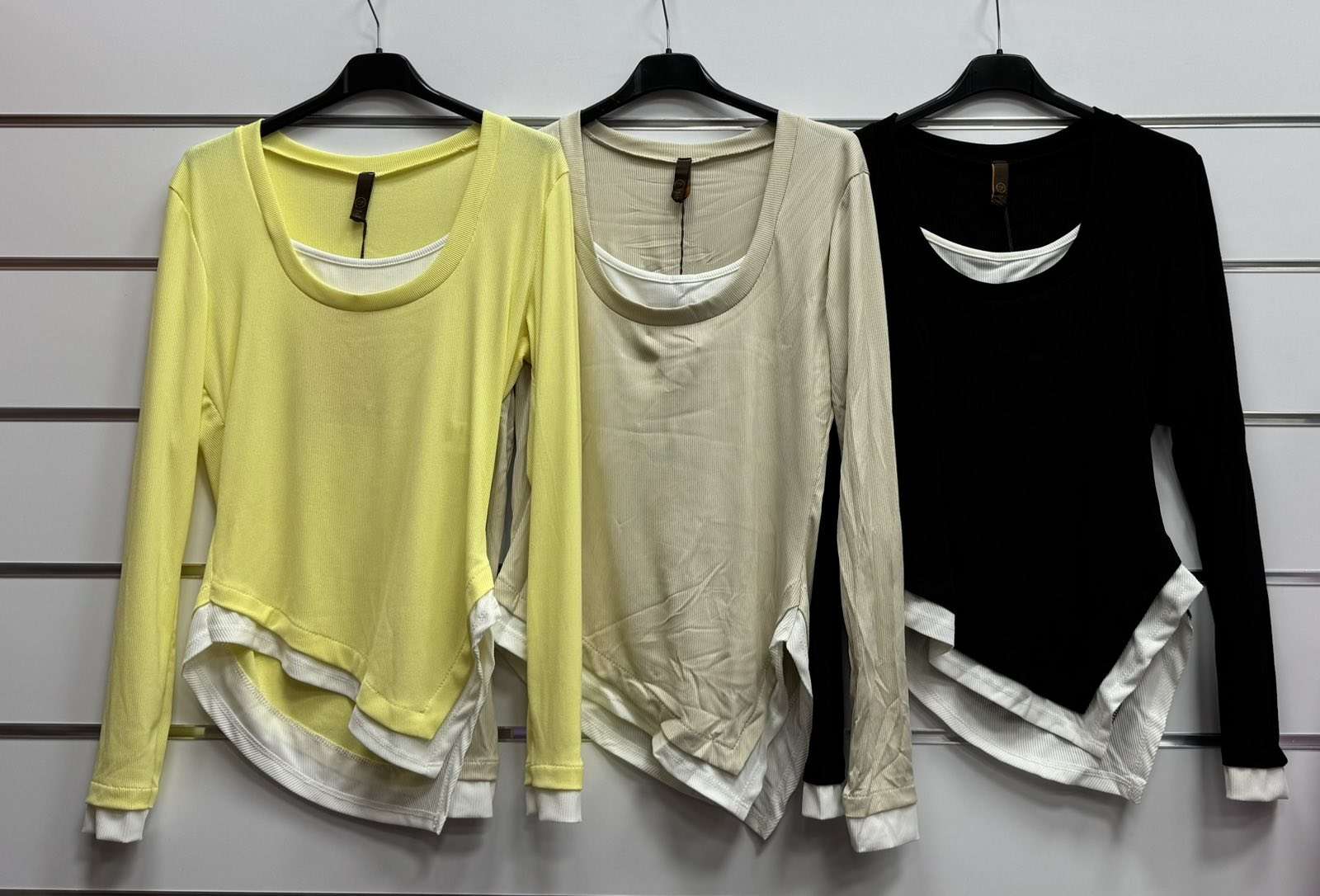 Bluzki Damskie  WŁOSKA  , Size uni, paczka  6szt ,mix kolor