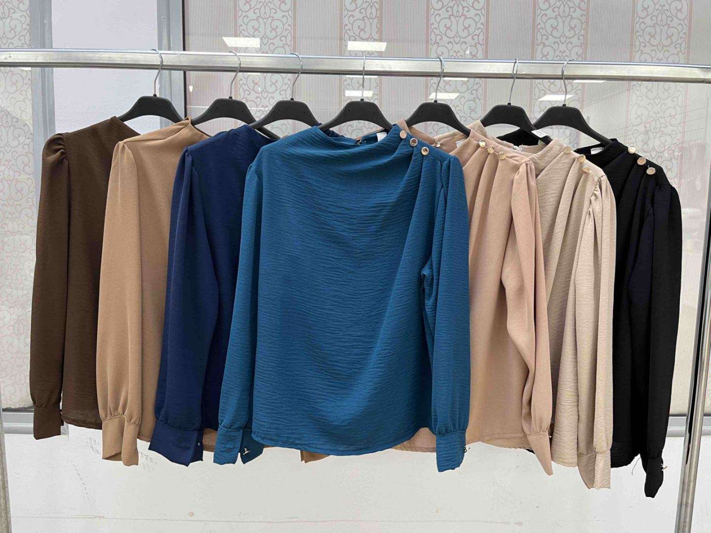 Bluzy  Damskie  WŁOSKA  , Size uni, paczka  6szt ,mix kolor