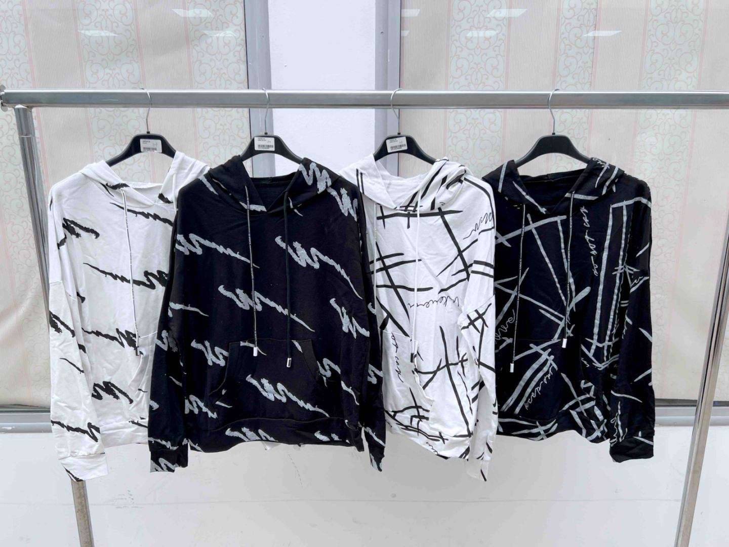 Bluzy  Damskie  WŁOSKA  , Size uni, paczka  6szt ,mix kolor