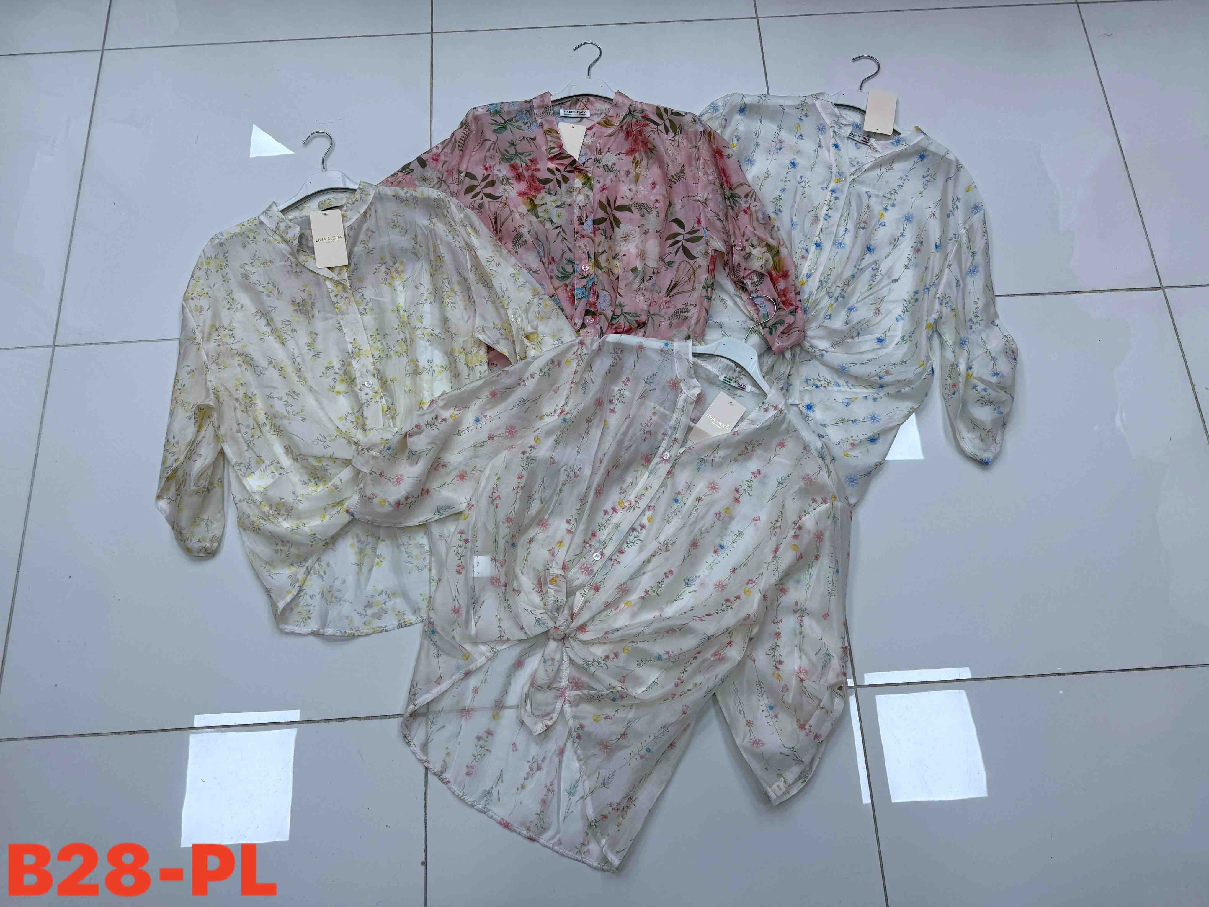 Bluzki  Damskie  WŁOSKA  , Size uni, paczka  6szt ,mix kolor