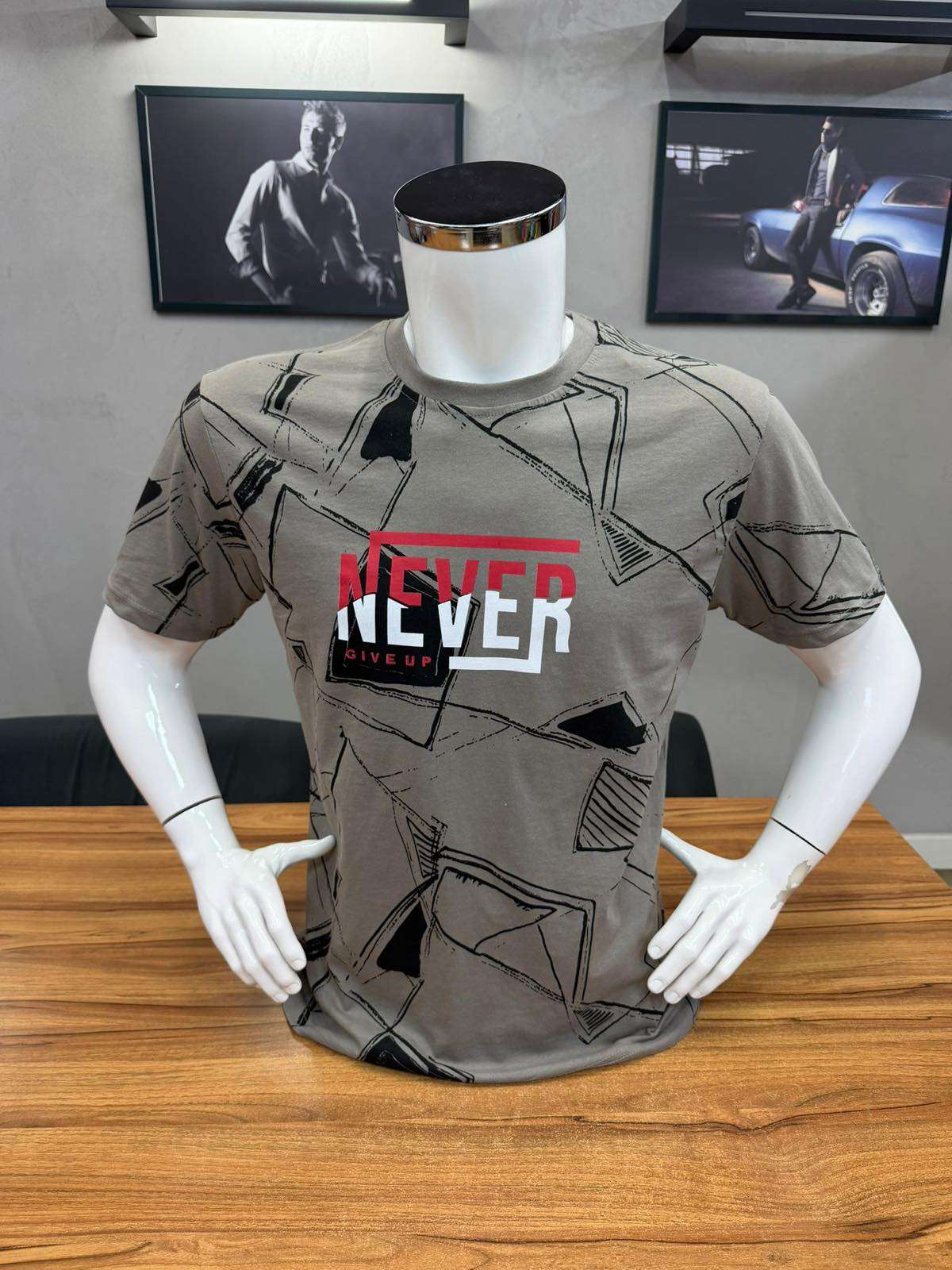 Bluzki MĘSKA , Size m-2xl, paczka 12szt ,mix kolor