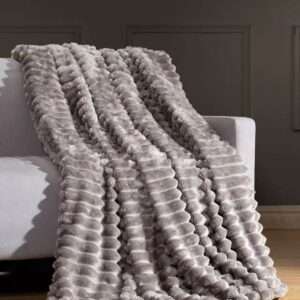 Koc Rozmiar : 200/220cm