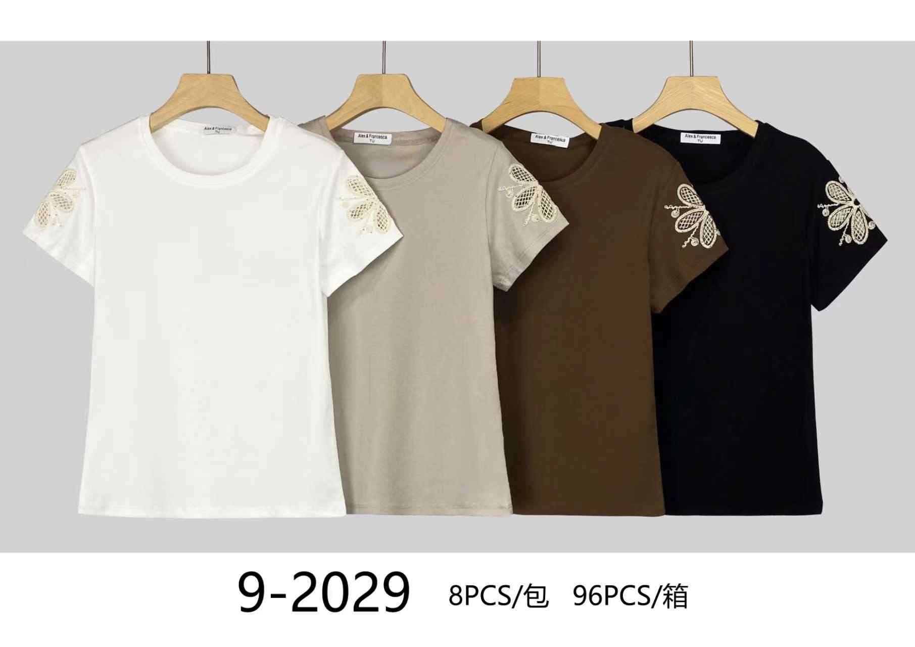 Bluzki damskie, Size uni, paczka  8szt ,mix kolor