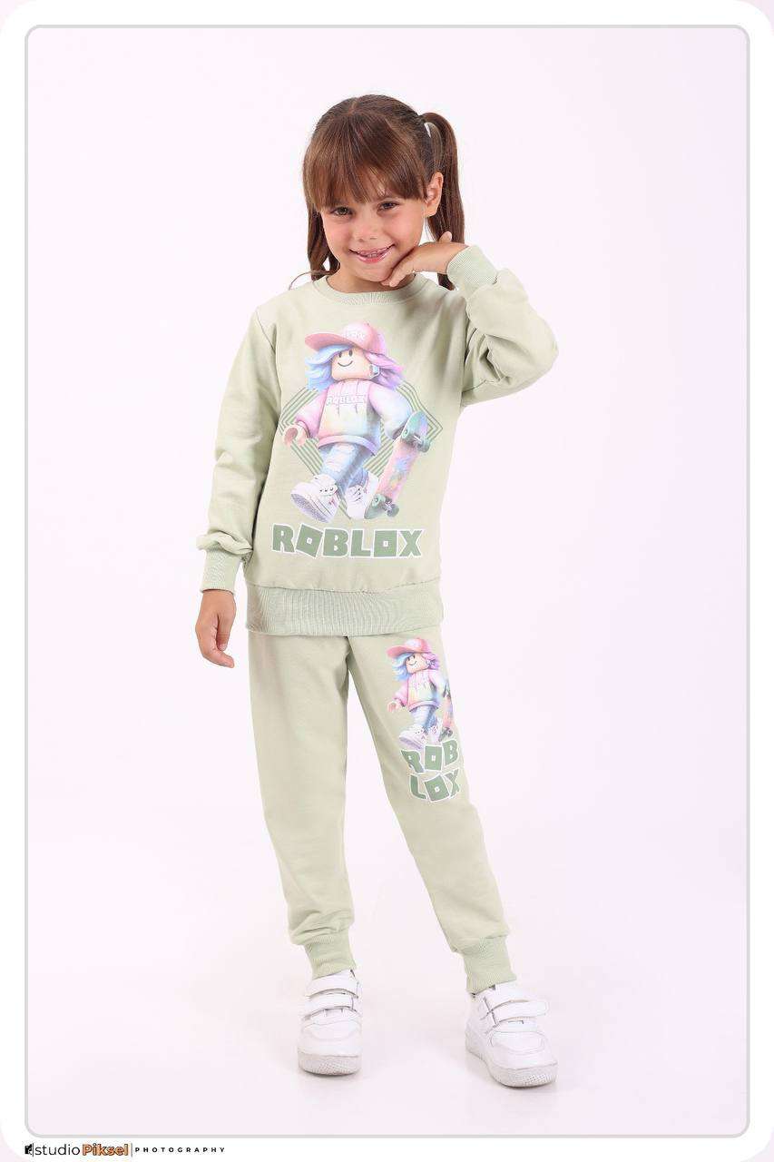 Komplety DZIECIĘCA tureckie, Size  3-10lat, paczka  5szt ,1kolor