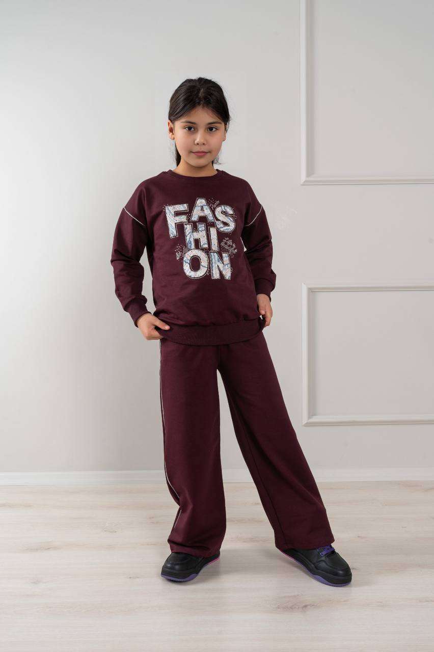 Komplety DZIECIĘCA tureckie, Size 5/6-13/14lat, paczka  5szt ,1kolor