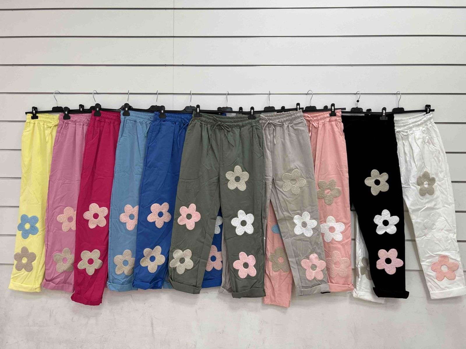 Spodnie Damskie wloska  , Size uni, paczka  6szt ,mix kolor