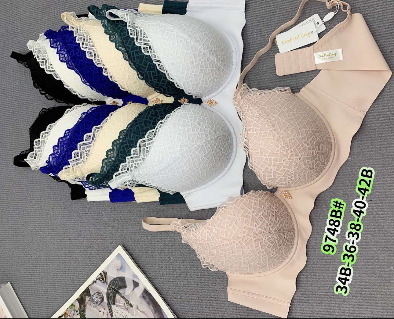 Biustonosz B Damskie , Size 34-42, paczka12szt , 1kolor