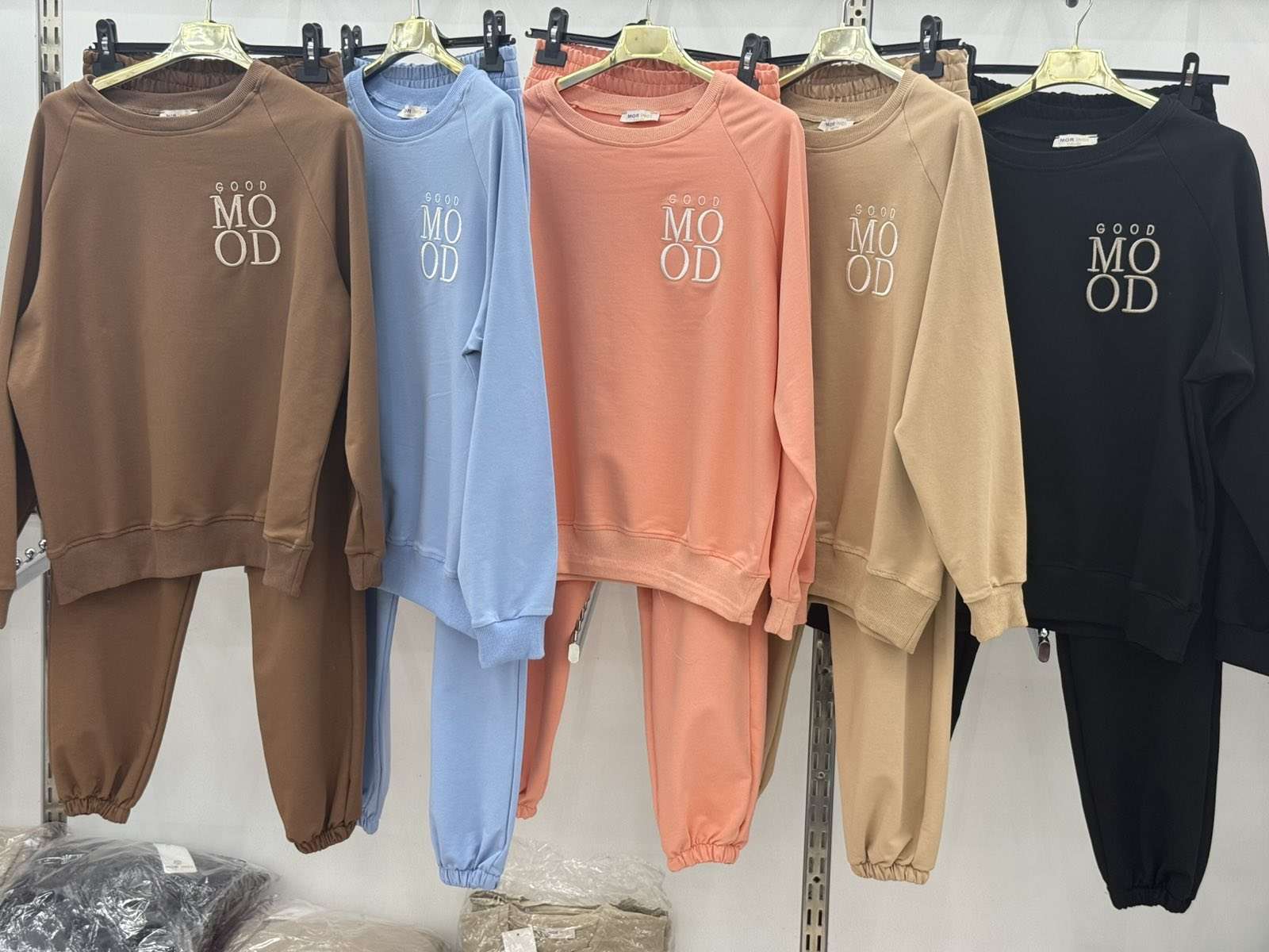 Komplety damskie , Size m-xl, paczka 3szt ,1kolor