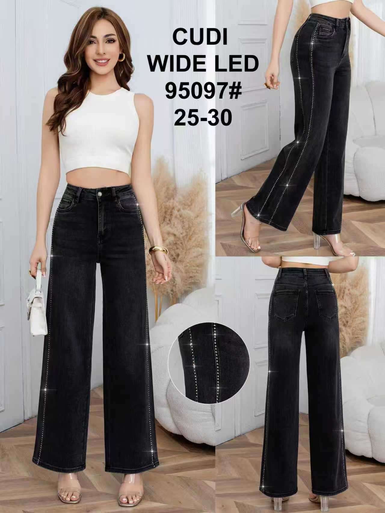 Jeansy Damskie , Size 25-30 , paczka  12szt ,1 kolor