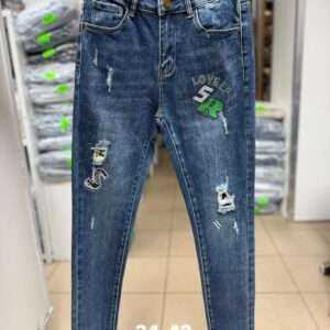 Jeansy Damskie , Size 34-  42, paczka  10zt ,1 kolor