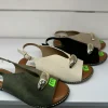 Klapki DAMSKIE (36-41, 12par) (Sao chép)