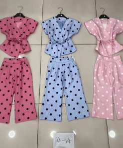 Komplety DZIECIĘCA,size 4-14lat,paczka 6szt ,1kolor