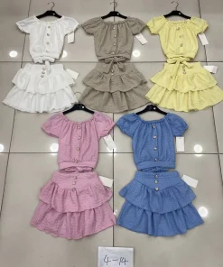 Sukienki DZIECIĘCA,size 4-14 lat,paczka 6szt, 1 kolor (Sao chép)