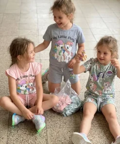 Komplety DZIECIĘCA, Size 3-10 lat, paczka 5szt, 1 kolor