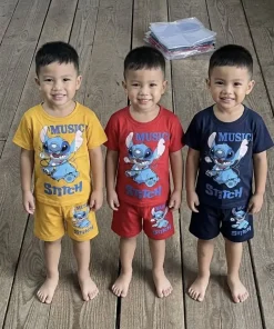 Komplety DZIECIĘCA, Size 1-5lat, paczka 5szt, 1 kolor