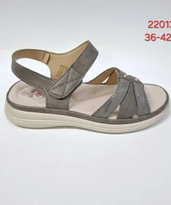 Sandaly DAMSKIE (36-41, 12szt) (Sao chép)