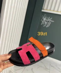Kapcie DAMSKIE (36-41, 12par) (1klor)