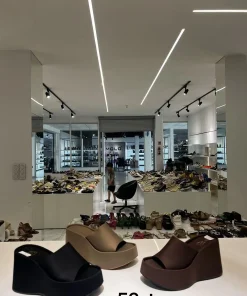 klapki na kotunie DAMSKIE (36-41, 12par) (1klor)