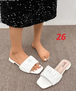 Klapki DAMSKIE (36-41, 12par) 1 kolor