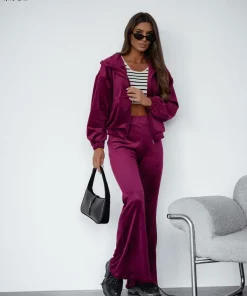 Komplety damskie polskie,size s/m-l/xl,paczka 4szt,1kolor