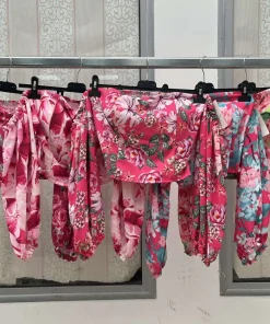 Bluzki damskie WŁOSKA,Size uni ,paczka 6 szt mix kolor
