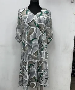 Sukienki damskie,size 48-54,Paczka 4szt,1kolor