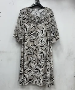 Sukienki damskie,size 48-54,Paczka 4szt,1kolor