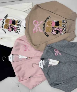Swetry DZIECIĘCA,Size 4-14lat,paczka 6szt, 1 kolor