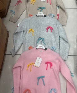 Swetry DZIECIĘCA,Size 4-14lat,paczka 6szt, 1 kolor
