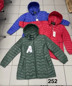 Kurtki damskie,size 2xl-6xl,Paczka 5szt,1kolor