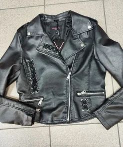 Kurtki skórzane Damskie,Size s-2xl,paczka 7szt, 1 kolor