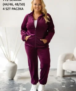 Komplety damskie,size 44/46-48/50,paczka 4szt,1kolor