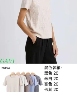 Swetry Damskie WŁOSKA,Size uni,paczka 6szt, mix kolo