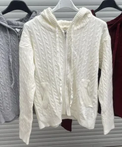 Swetry Damskie WŁOSKA,Size uni,paczka 6szt, mix kolor