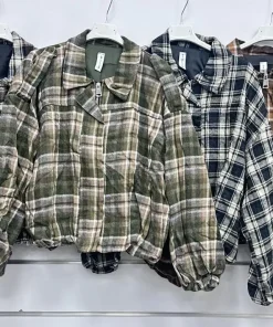 Kurtki damskie ,size uni,Paczka 6szt ,mix kolor