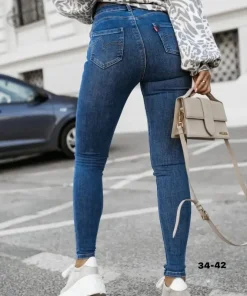Jeansy Damskie,size 34-42,paczka 10szt, 1 kolor