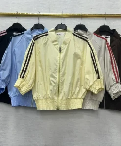 Kurtki damskie,size uni,Paczka 6szt ,mix kolor
