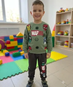 Komplety DZIECIĘCA,size 2-5lat,paczka 4szt, 1 kolor