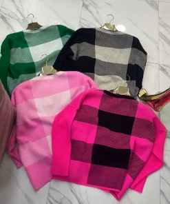 Swetry Damskie, size uni,Paczka 10szt ,mix kolor