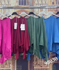 Swetry Damskie WŁOSKA,Size uni,paczka 6szt, mix kolor