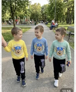 Komplety DZIECIĘCA,Size 1-4lat,paczka 4szt, 1 kolor