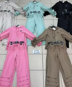Komplety DZIECIĘCA,Size 6-16lat,paczka 6szt, 1 kolor