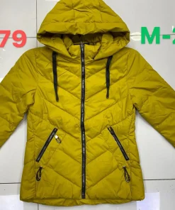 Kurtki Damskie,size m-2xl,paczka 4szt, 1 kolor