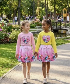 Komplety DZIECIĘCA,size 6-9lat,paczka 4szt ,1kolor